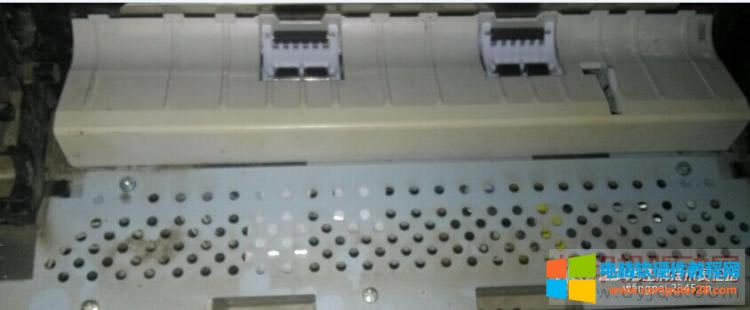 愛普生LQ-300K卡紙更換進(jìn)紙組件